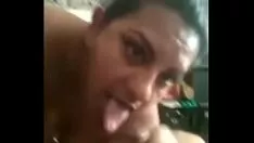 Odtwórz Brutto carstreamleto sacando leche