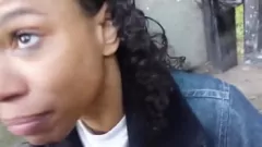 Redare MILF de abanos face o muie intensă și primește ejaculare facială