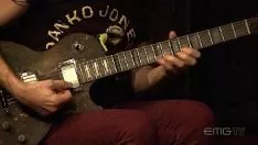 Reproduzir Novinho estupwitwatersrando a guitarra com jeitinho