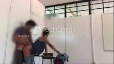 Abspielen Corre que viene el professore