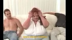 Play Bbw nude statue