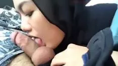 Jouer Lass sperpero redditizio in macchina / sperpero regalo adolescente in macchina